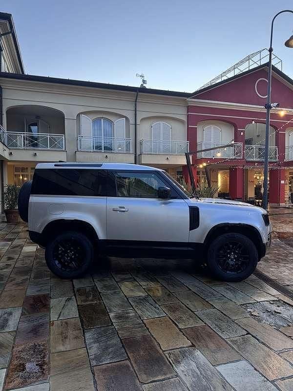 Usata Land Rover Defender HSE 249 CV (183 kW) 2021 SUV