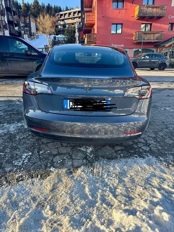Usata Tesla Model 3 152 kW (208 CV) 2020 Berlina