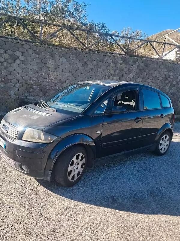 Usata Audi A2 2004 Blu Utilitaria