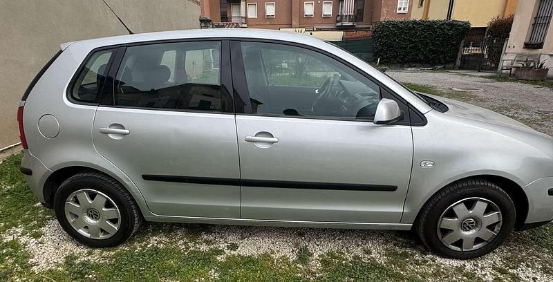 Usata VW Polo Comfortline 75 CV (55 kW) 2001 Berlina