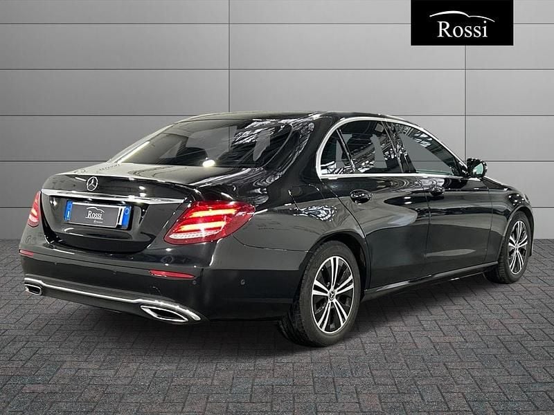 Usata Mercedes E200 2020