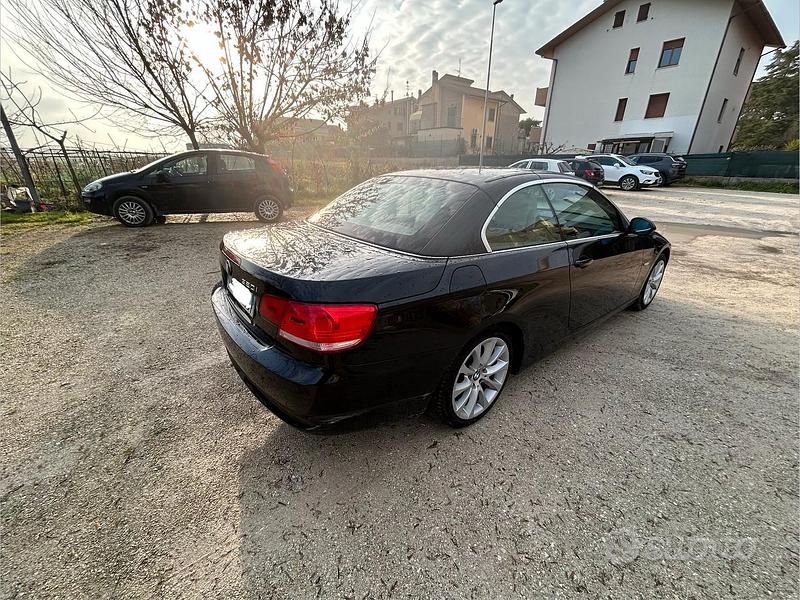 Usata BMW 320 Cabriolet 170 CV (125 kW) 2008 Nero Cabrio