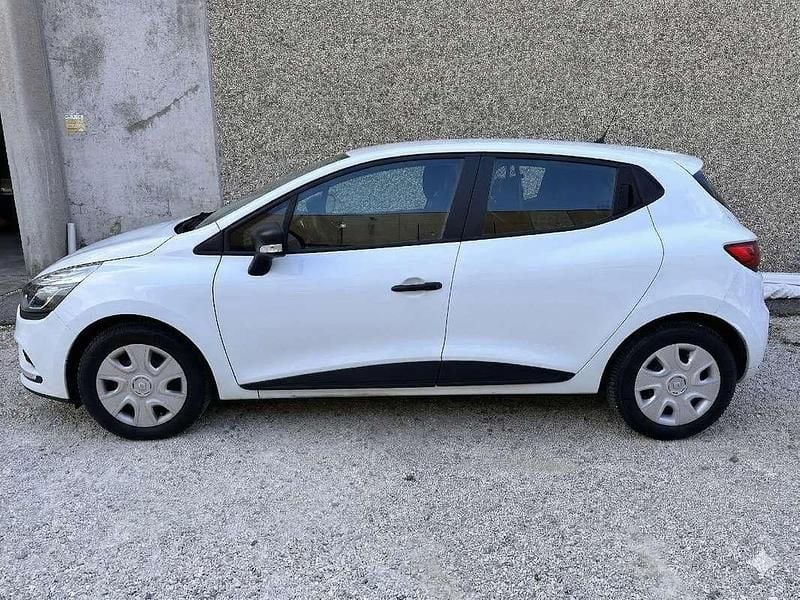 Usata Renault Clio 90 CV (66 kW) 2017 Bianco Furgone