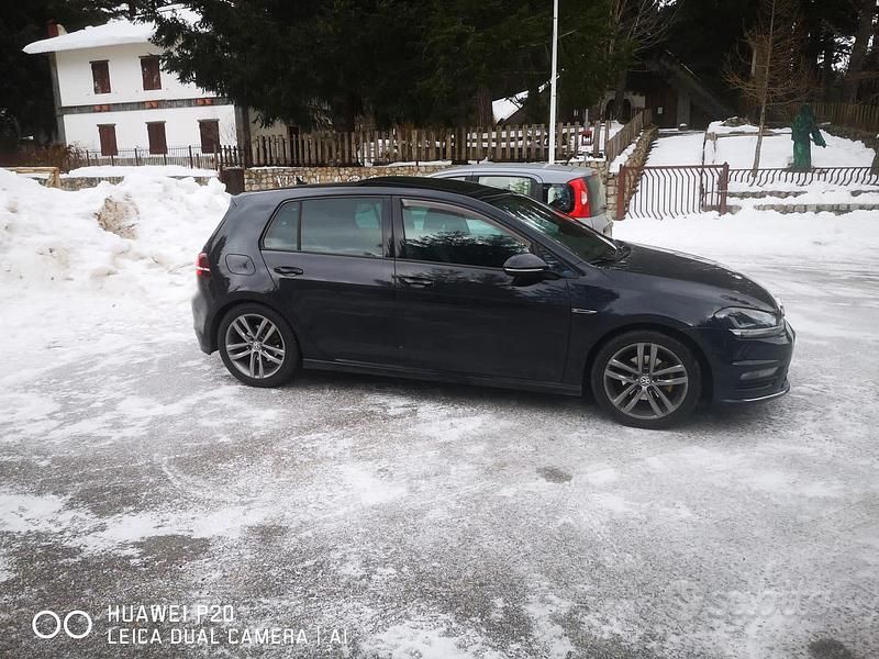 Usata VW Golf VII R-line 110 CV (80 kW) 2016 Nero Berlina