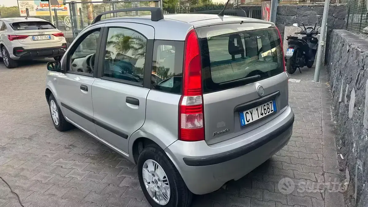 Usata Fiat Panda Dynamic 60 CV (44 kW) 2005 Grigio Utilitaria