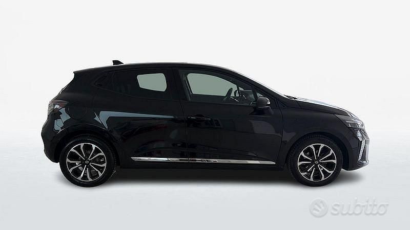 Usata Renault Clio V Techno 91 CV (66 kW) 2025 Nero Berlina