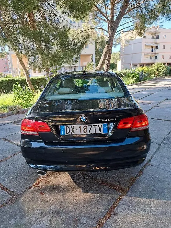 Usata BMW 320 177 CV (130 kW) 2009 Nero Coupé