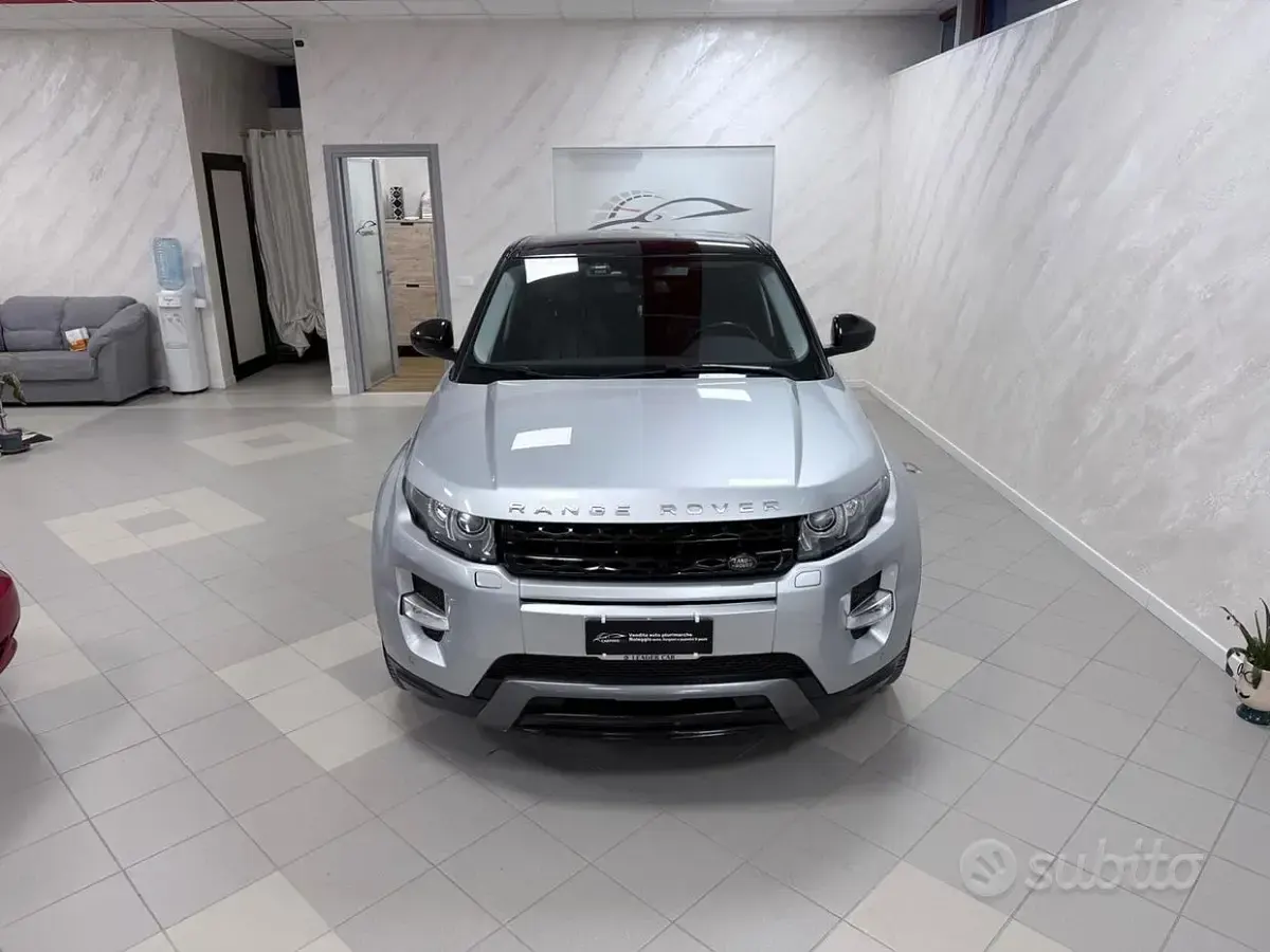 Begagnad Land Rover Range Rover evoque 150 HK (110 kW) 2015 Grå Kombi