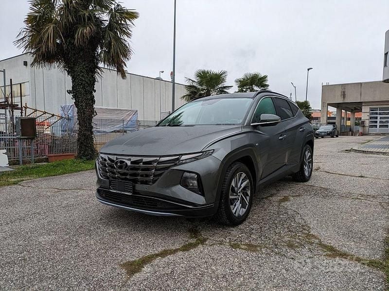 Usata Hyundai Tucson 150 CV (110 kW) 2021 Grigio SUV