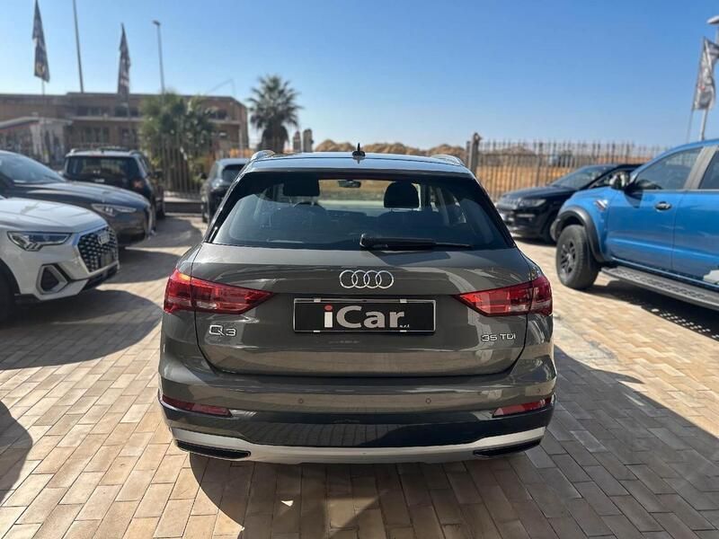 Usata Audi Q3 S-Line 150 CV (110 kW) 2019 Grigio SUV