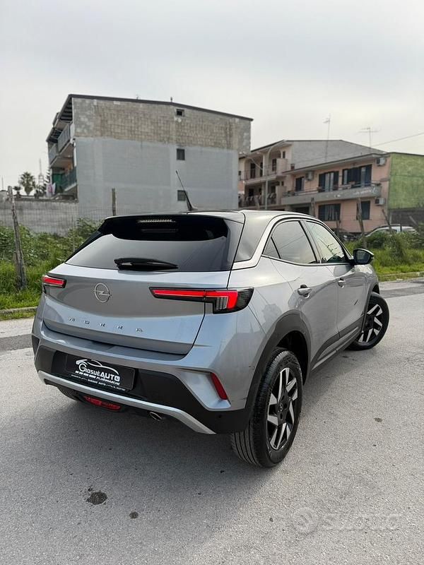 Usata Opel Mokka 110 CV (80 kW) 2022 Grigio SUV