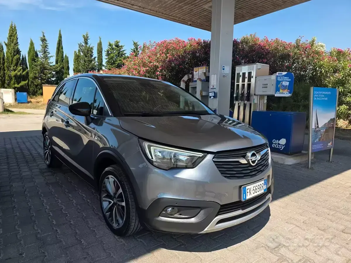 Usata Opel Crossland X 99 CV (72 kW) 2017 Grigio SUV