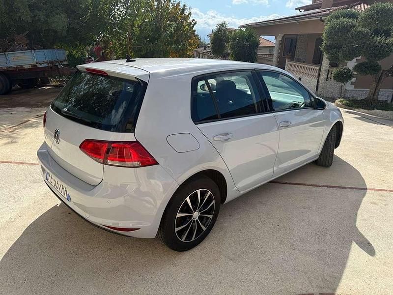 Usata VW Golf VII Trendline 90 CV (66 kW) 2016 Grigio Berlina