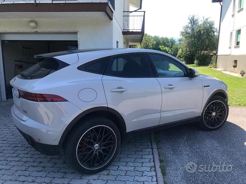 Usata 2018 Jaguar E-Pace SUV | 14.000 € (Buon prezzo) - Immagine 1/2