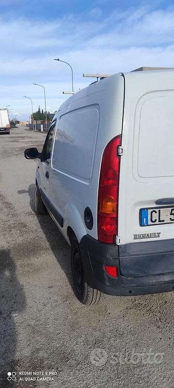Usata Renault Kangoo 82 CV (60 kW) 2004 Monovolume