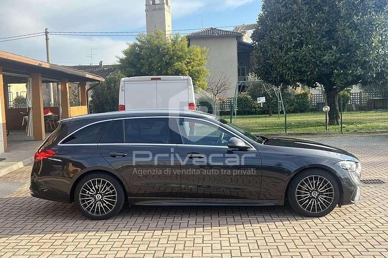 Usata Mercedes C220 Premium Plus 200 CV (147 kW) 2023 Nero Station wagon
