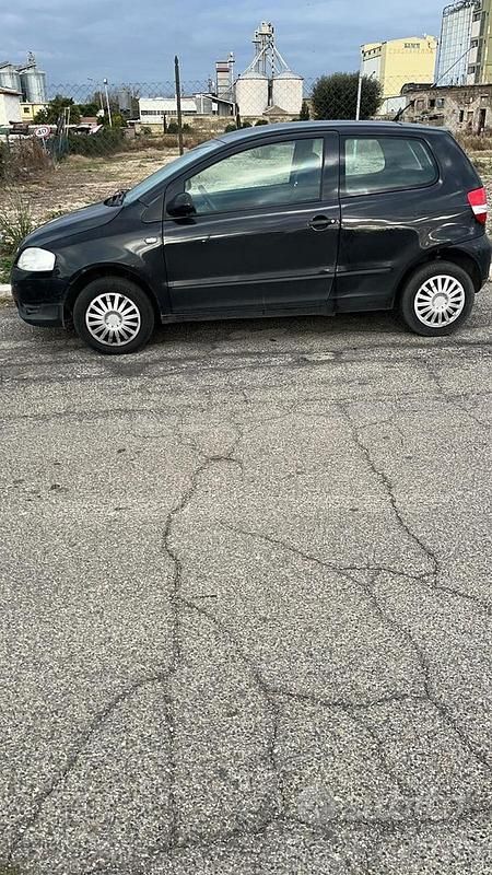 Usata VW Fox 60 CV (44 kW) 2009 Nero Utilitaria