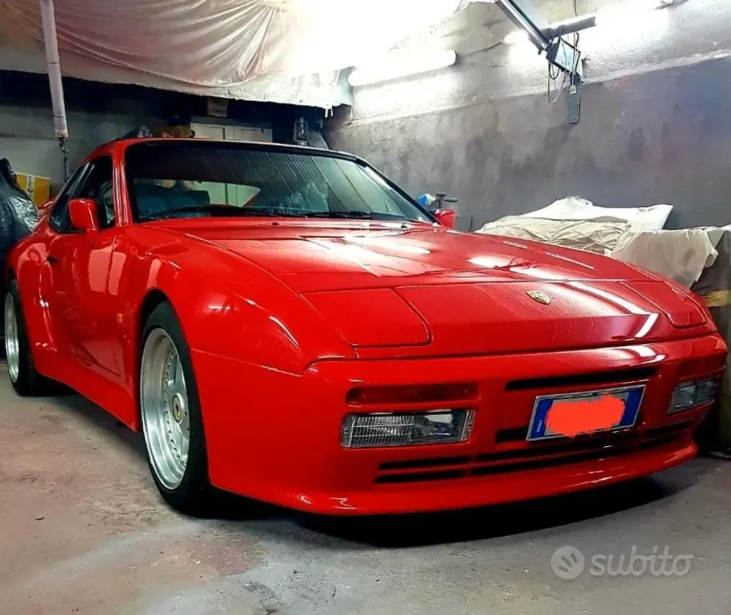 Usata Porsche 944 163 CV (119 kW) 1982 Rosso Coupé