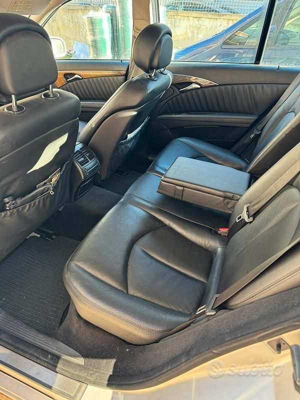 Usata Mercedes E280 231 CV (169 kW) 2006 Station wagon