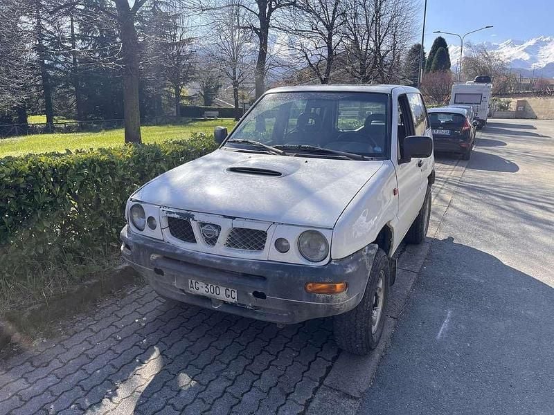 Usata Nissan Terrano 99 CV (72 kW) 1996 SUV