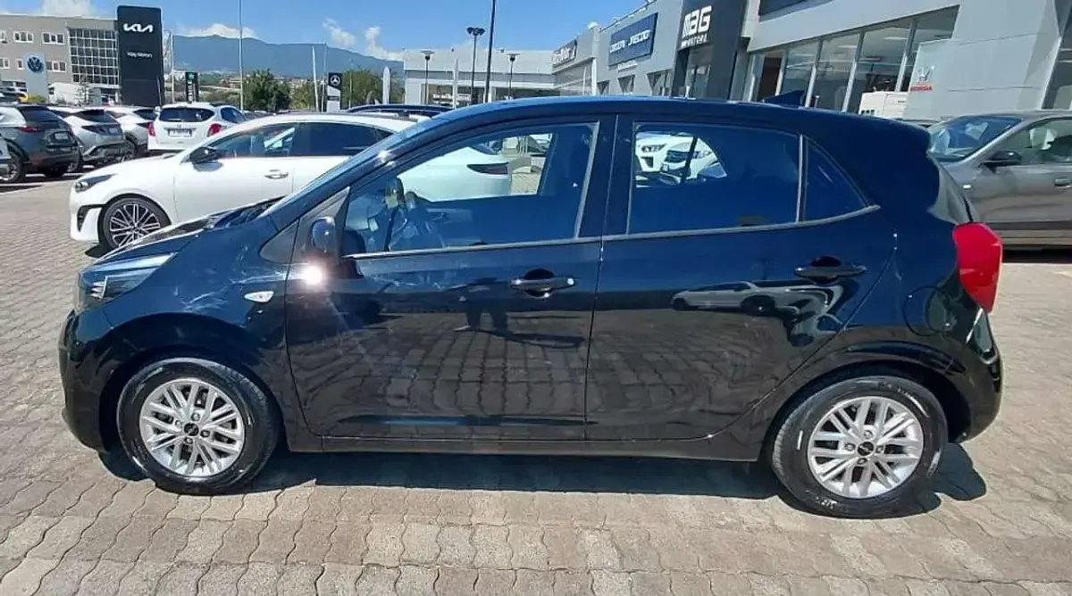 Usata Kia Picanto Urban 65 CV (47 kW) 2023 Nero Utilitaria