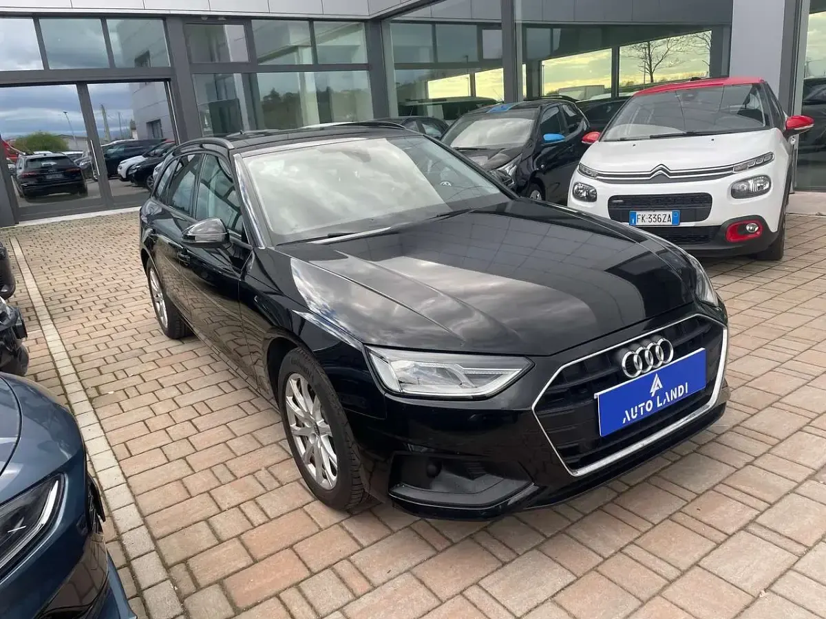Usata Audi A4 Advanced Plus 150 CV (110 kW) 2023 Nero Station wagon