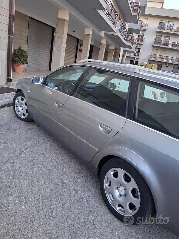 Usata Audi A6 180 CV (132 kW) 2003 Grigio Station wagon