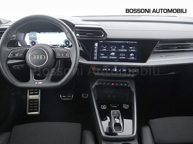 Usata Audi A3 S-Line 150 CV (110 kW) 2024 Grigio Berlina