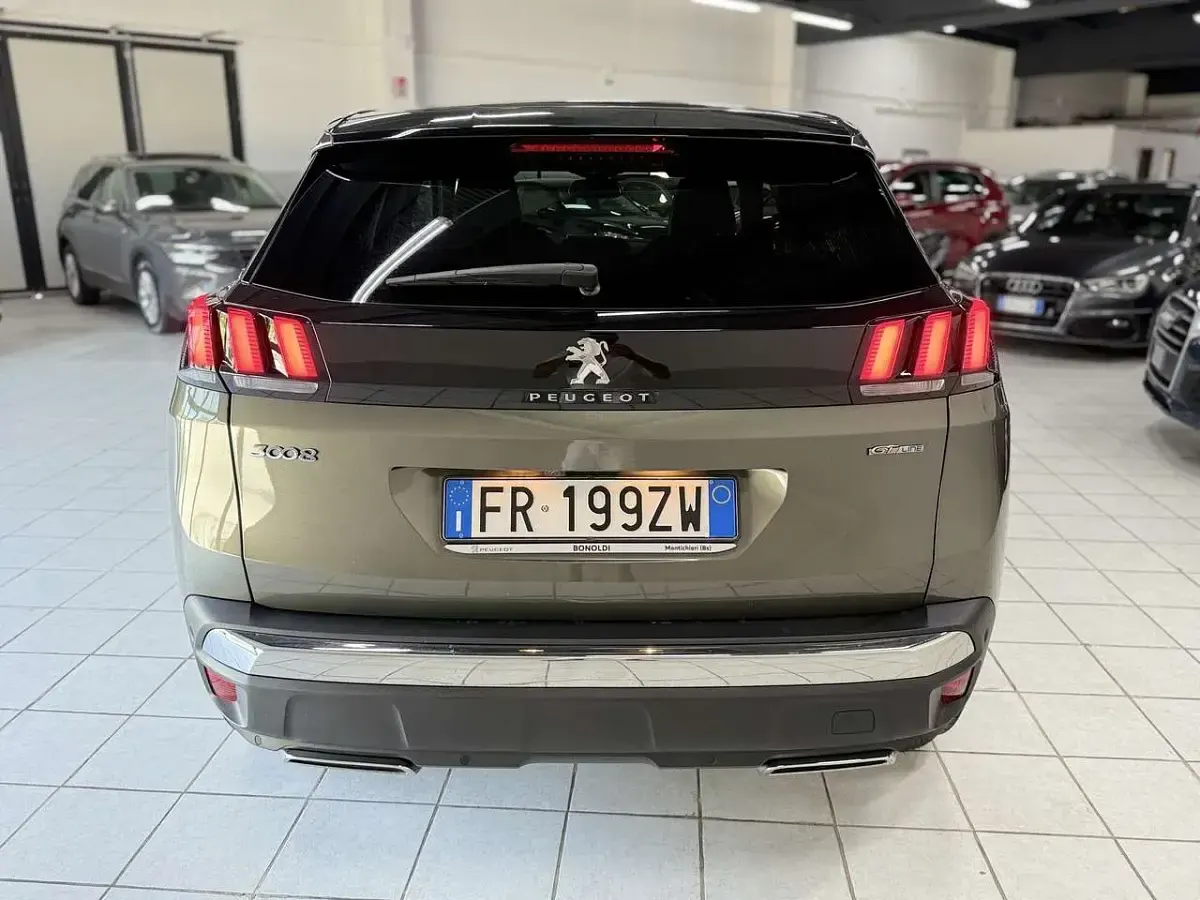Usata Peugeot 3008 Allure GT-Line 131 CV (96 kW) 2018 Marrone SUV
