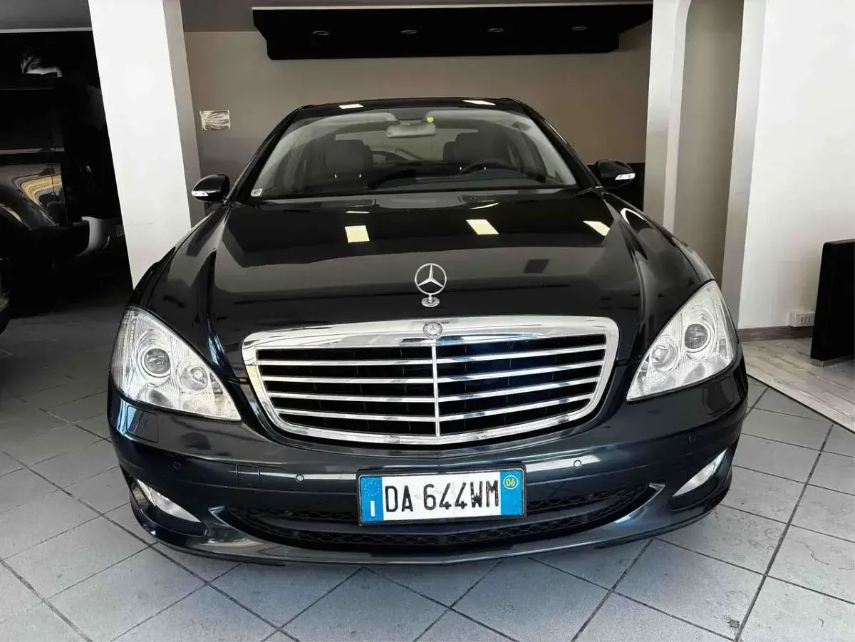 Usata Mercedes S320 Elegance 235 CV (172 kW) 2006 Blu/azzurro Berlina