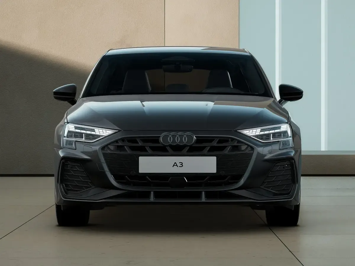 Nuova Audi A3 S-Line 150 CV (110 kW) 2026 Grigio daytona perlato Berlina
