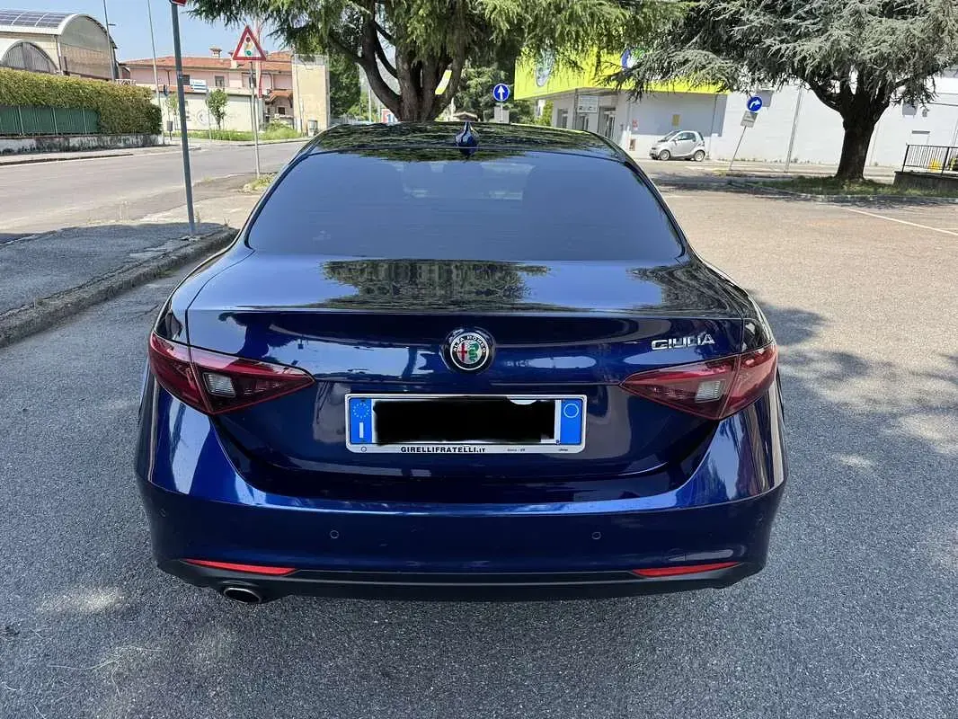 Usata Alfa Romeo Giulia Super 160 CV (117 kW) 2019 Berlina