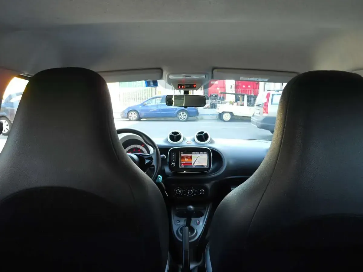 Usata Smart ForFour Passion 71 CV (52 kW) 2017 Bianco Utilitaria