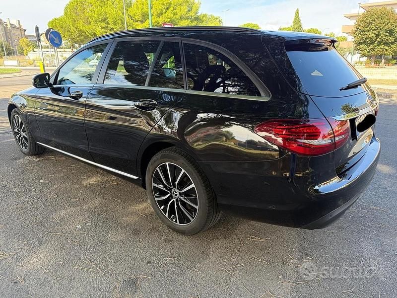 Usata Mercedes C200 Premium 160 CV (117 kW) 2020 Nero Station wagon