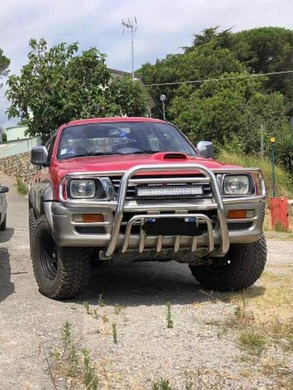 Usata 1997 Mitsubishi L200 Pick-up | 9500 € (Cara) - Immagine 1/4