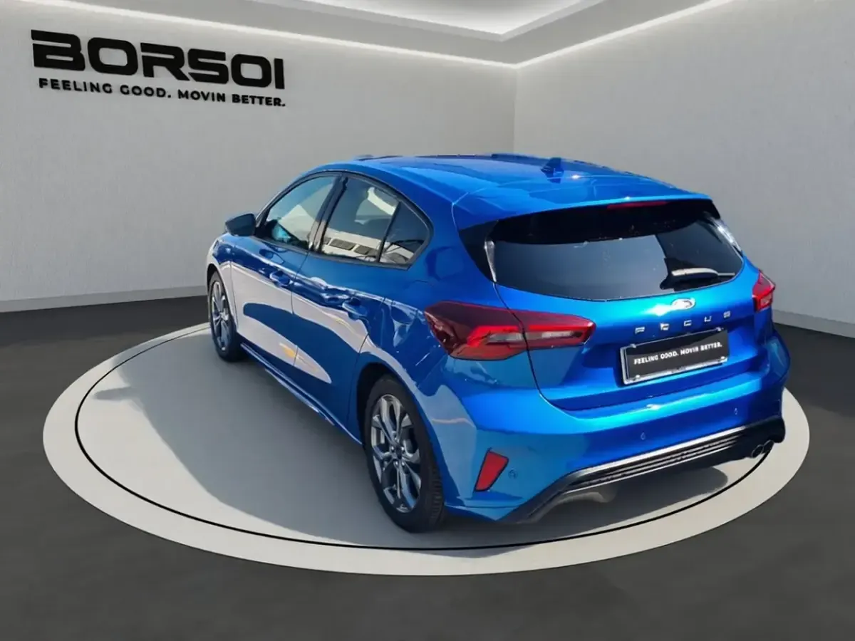 Usata Ford Focus ST 116 CV (85 kW) 2023 Blu' Berlina