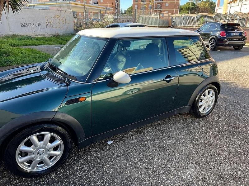 Usata Mini Cooper 90 CV (66 kW) 2003 Utilitaria