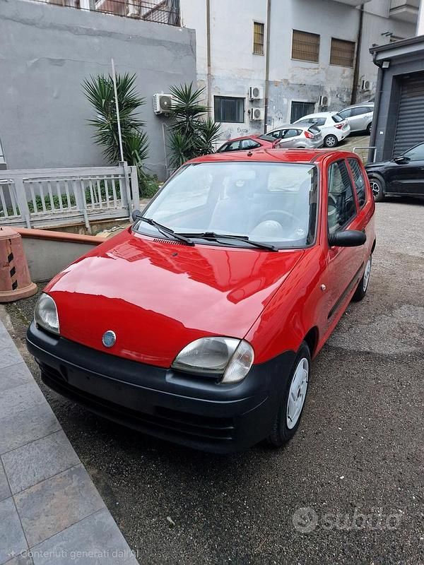 Usata Fiat 600 2004 Rosso