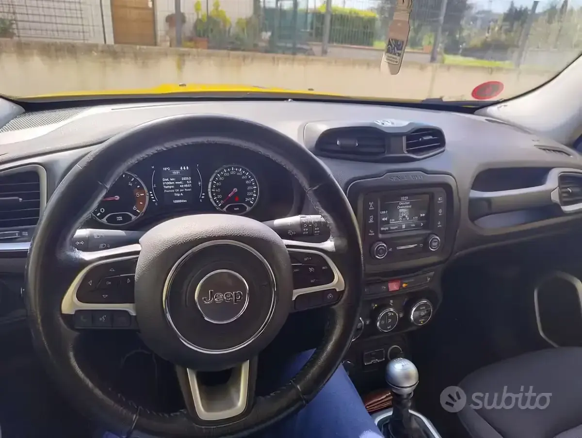 Usata Jeep Renegade Longitude 140 CV (102 kW) 2017 Giallo SUV