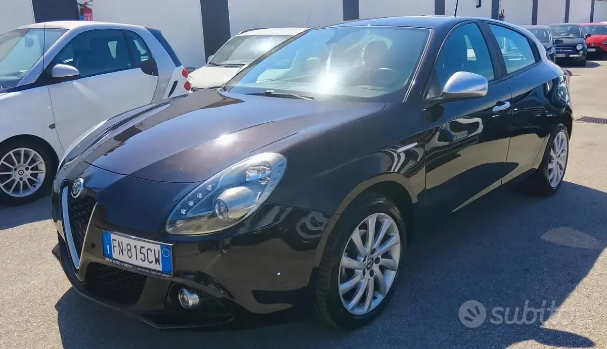 Usata Alfa Romeo Giulietta Super 120 CV (88 kW) 2017 Nero Utilitaria