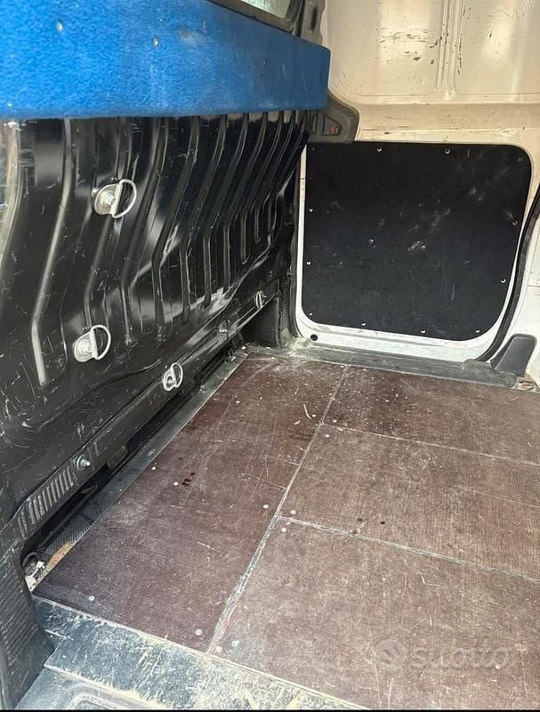 Usata Nissan NV200 86 CV (63 kW) 2013 Monovolume