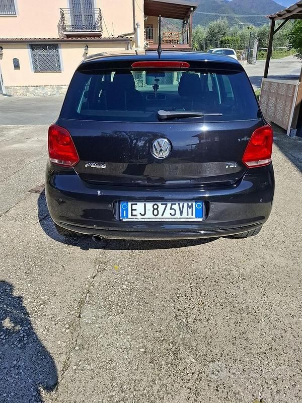 Usata VW Polo 90 CV (66 kW) 2011 Nero Berlina