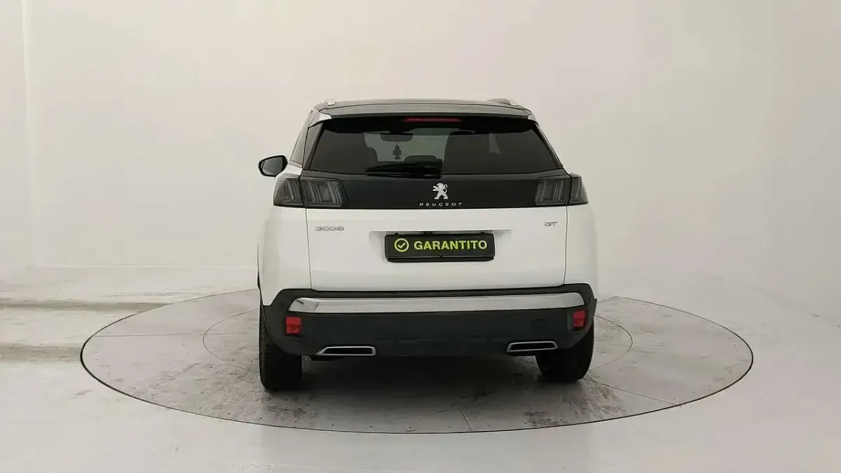 Usata Peugeot 3008 GT 131 CV (96 kW) 2022 Bianco SUV
