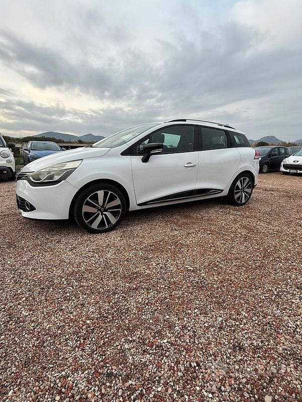 Usata Renault Clio GrandTour 90 CV (66 kW) 2014 Bianco Station wagon