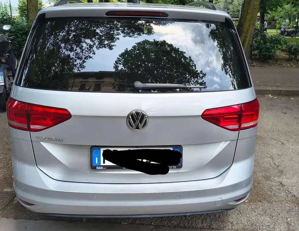 Usata VW Touran Business 116 CV (85 kW) 2018 Argento Monovolume