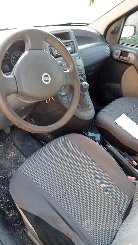 Usata Fiat Panda 4x4 69 CV (50 kW) 2007 Nero Utilitaria