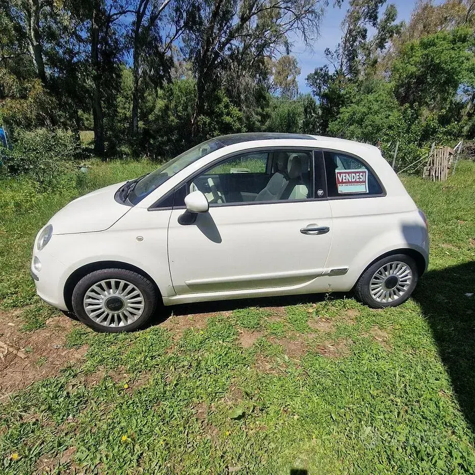 Usata Fiat 500 Lounge 69 CV (50 kW) 2012 Bianco Utilitaria