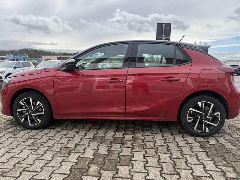 Usata Opel Corsa 101 CV (74 kW) 2024 Utilitaria