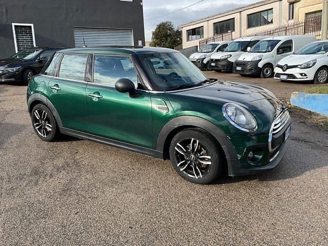 Usata Mini ONE 95 CV (69 kW) 2015 Verde Utilitaria