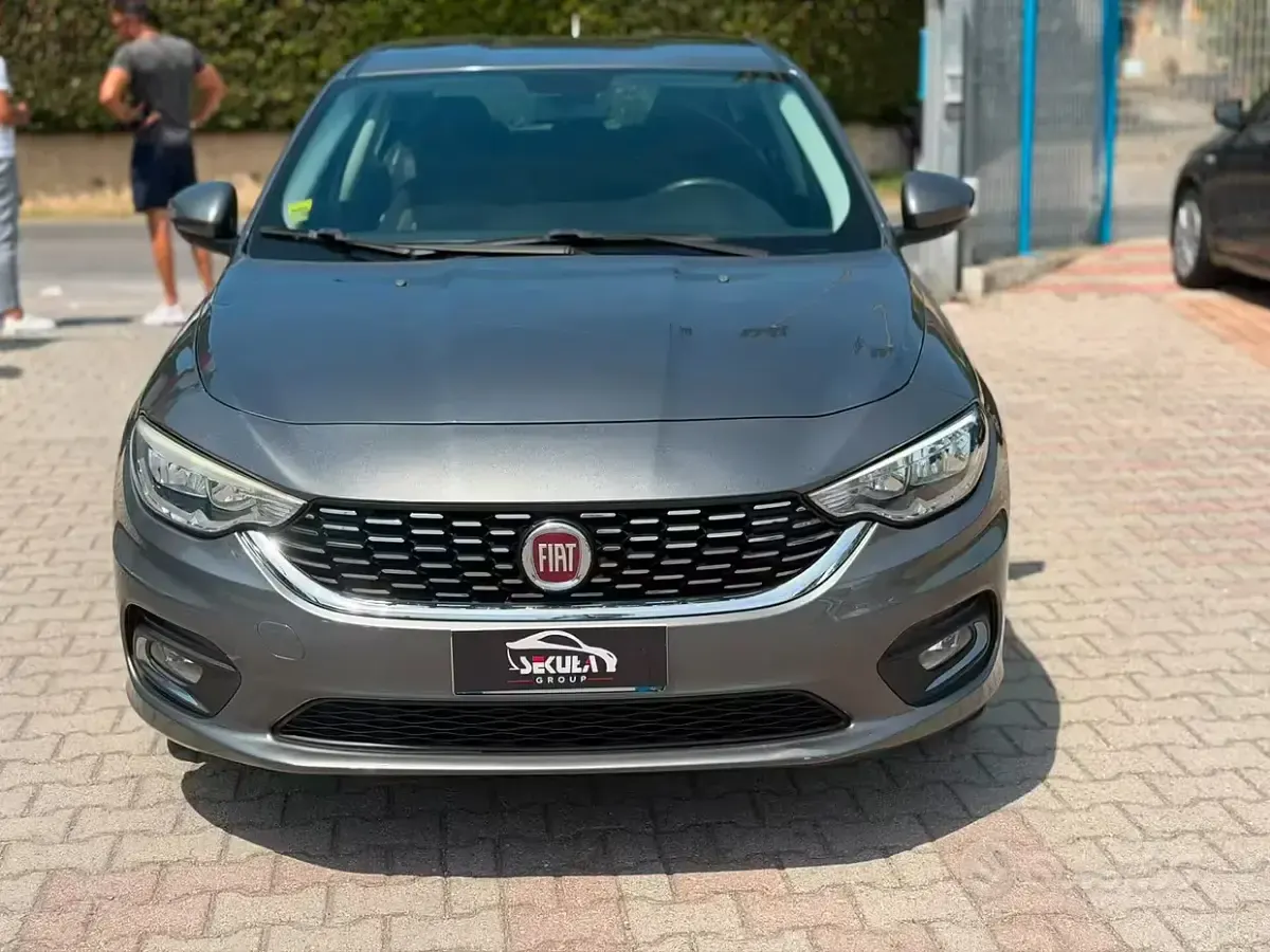 Usata Fiat Tipo Lounge 95 CV (69 kW) 2016 Berlina